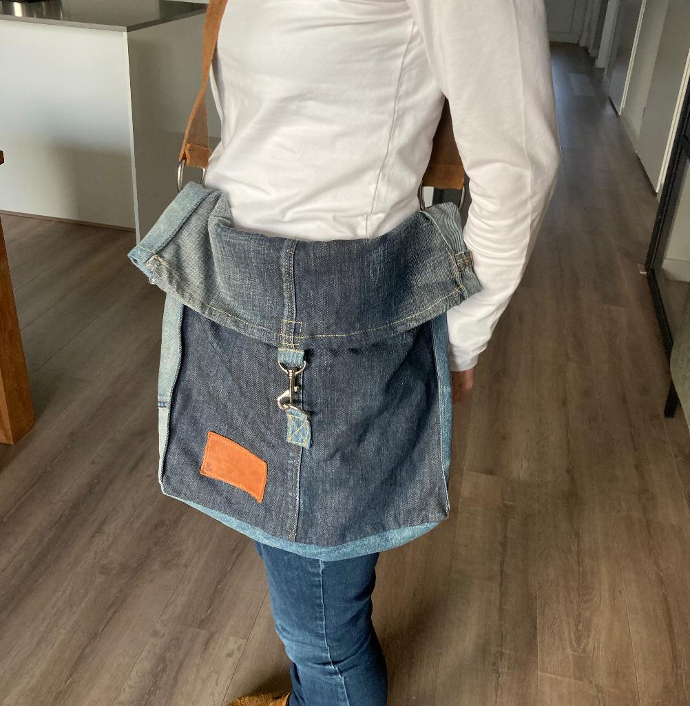 Denim overslag tas, Ophalen of Verzenden, Zo goed als nieuw, Blauw