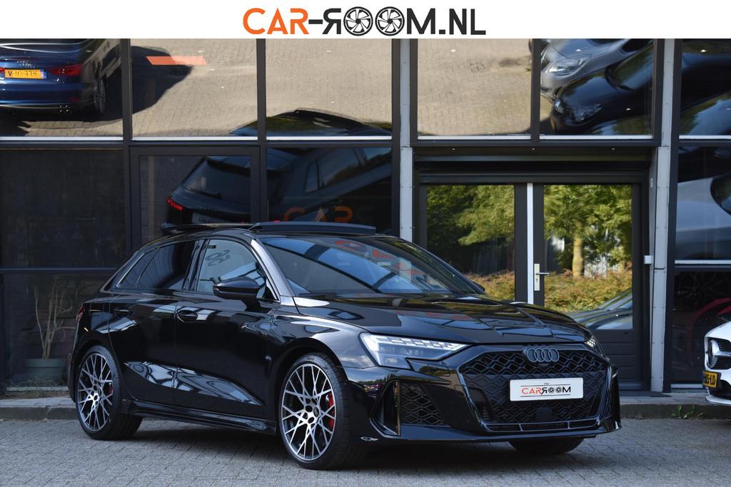 Audi RS3 Sportback 2.5 TFSI RS3 quattro HULK Pano HUD Kuip L, Automaat, Gebruikt, Met garantie (alle), Bedrijf