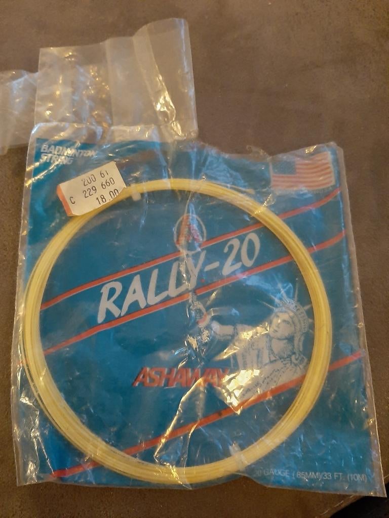 Gratis badminton racket bespanning, Ophalen, Racket(s)