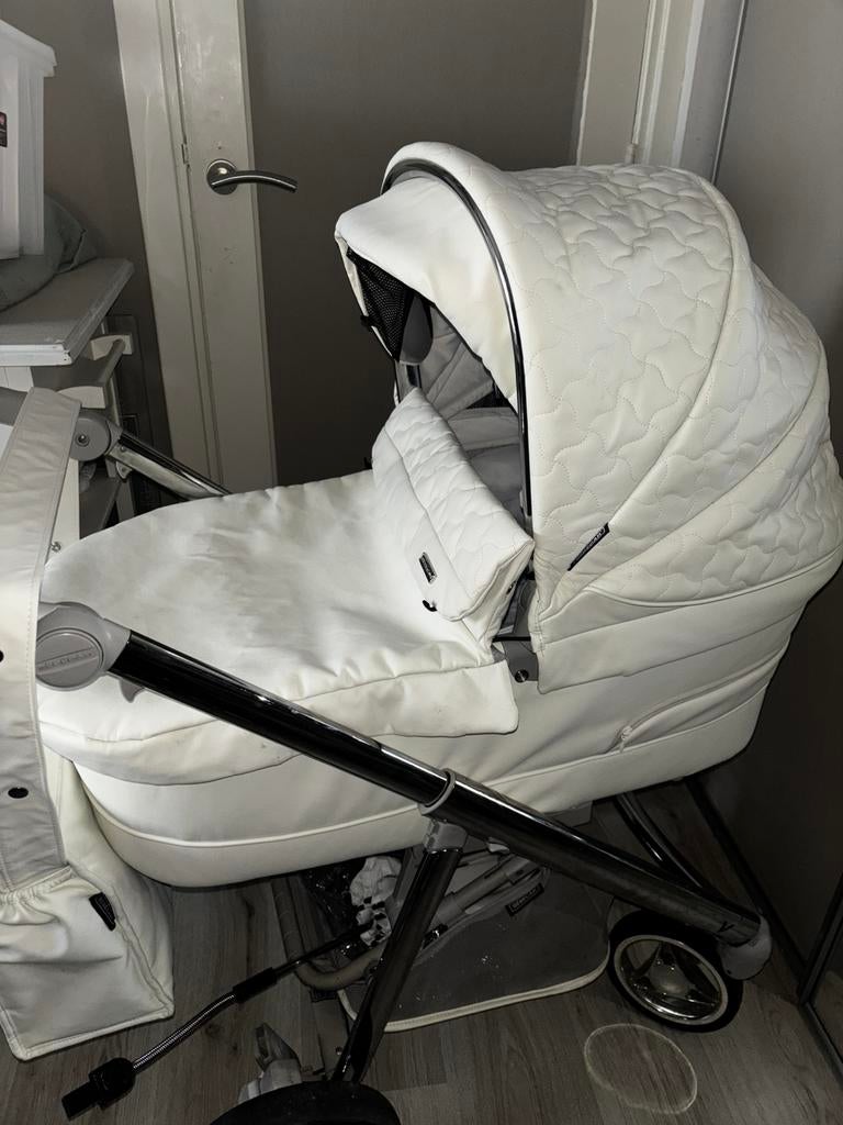 Bébé car 3 in 1 kinderwagen!, Kinderen en Baby's, Kinderwagens en Combinaties, Ophalen of Verzenden, Zo goed als nieuw, Overige merken