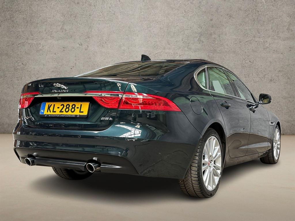 Jaguar XF 2.0 Portfolio 241Pk Automaat (SCHUIFDAK, VOLLEDIG, 12 maanden, Achterwielaandrijving, Gebruikt, 4 cilinders