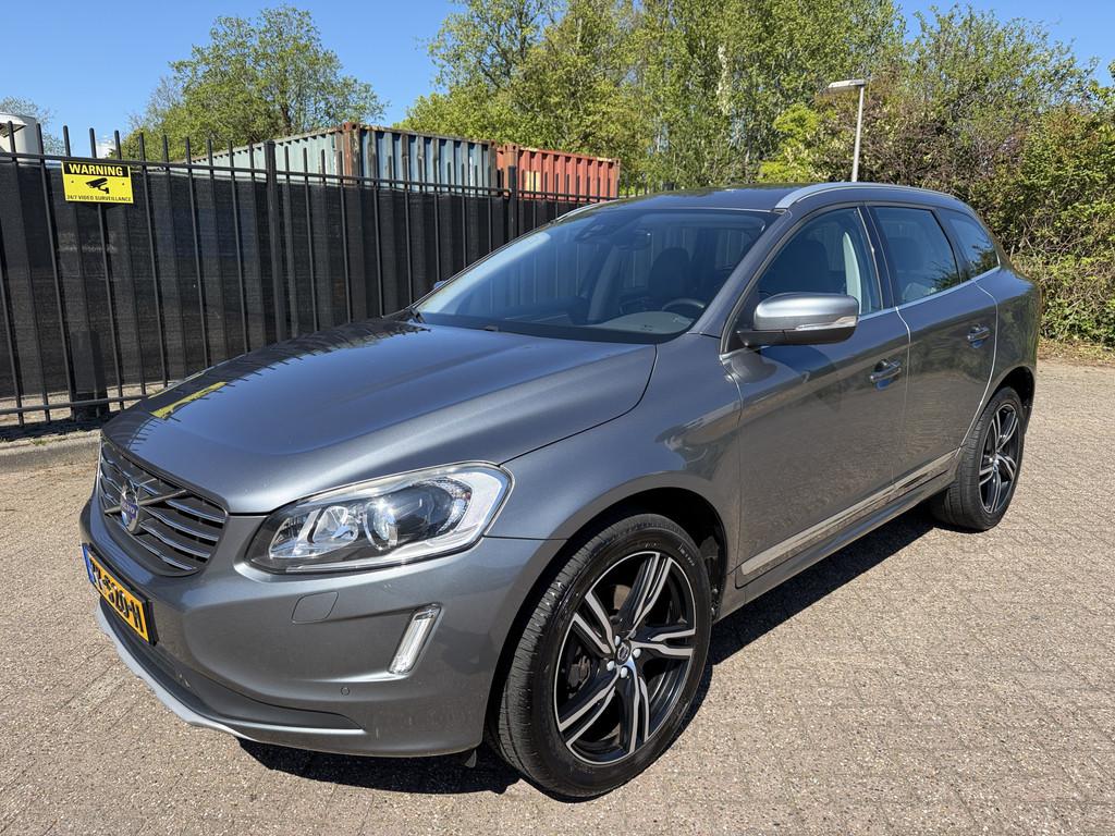 Volvo XC60 2.0 D4 FWD Summum Leer/Cam/Stoelverw/Clima/Cruise, Auto's, 1969 cc, Leder, Bedrijf, SUV of Terreinwagen