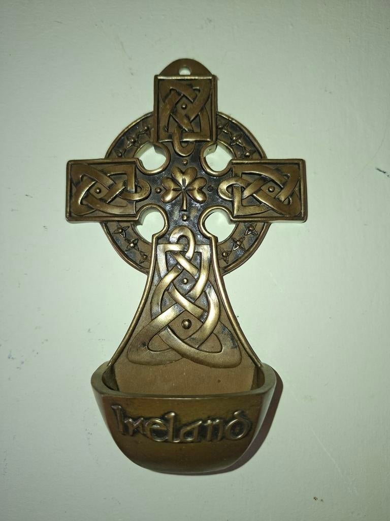 Keltisch wijwater bakje, Verzamelen, Ophalen