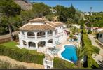 Luxe villa met privé zwembad te koop in Altea, Spanje, Huizen en Kamers, Buitenland, 312 m², Dorp, Spanje, Woonhuis