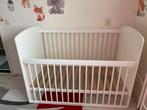 Bebe bed gebruik als nieuw met matras en dekbed overtrek, Kinderen en Baby's, Overige Kinderen en Baby's, Ophalen of Verzenden