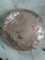 Roze Glazen Schaal met Bloemmotief, Antiek en Kunst, Ophalen of Verzenden