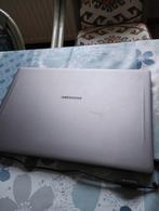 ZGAN Medion E6247 Laptop, Computers en Software, Windows Laptops, 256 GB, Met videokaart, 15 inch, Minder dan 2 Ghz