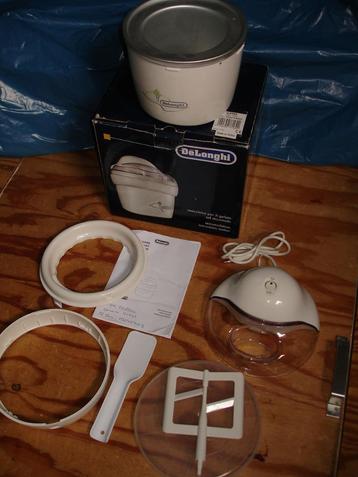 ijsmachine Delonghi beschikbaar voor biedingen