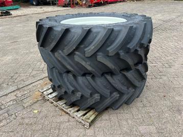 BKT 540/65R34 incl. NH velgen demontage beschikbaar voor biedingen