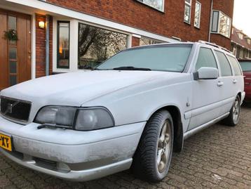 Originele Volvo Velgen + Winterbanden beschikbaar voor biedingen