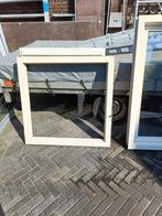 Kunststof kozijn  incl. Glas  ventilatie rooster, Doe-het-zelf en Verbouw, Kozijnen en Schuifpuien, Kunststof, Raamkozijn, Zo goed als nieuw