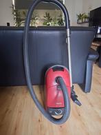 Rode Miele stofzuiger, Gebruikt, Stofzuiger, 1600 tot 2000 watt, Ophalen
