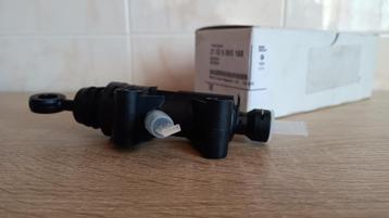BMW genuine: 21526865168 (clutch master cylinder) New beschikbaar voor biedingen