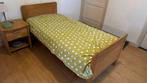 Een persoons senioren bed met lattenbodem en kastje, Ophalen, Gebruikt, 90 cm, Eenpersoons