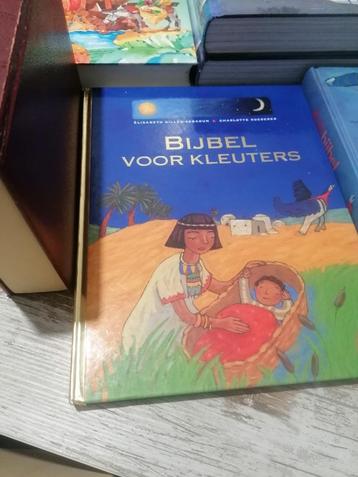 Élisabeth Gilles-Sebaoun Charlotte Roederer LEES ADVERTENTIE beschikbaar voor biedingen