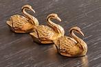 3 koperen miniatuur zwanen. Goudkleurig., Ophalen of Verzenden, Koper