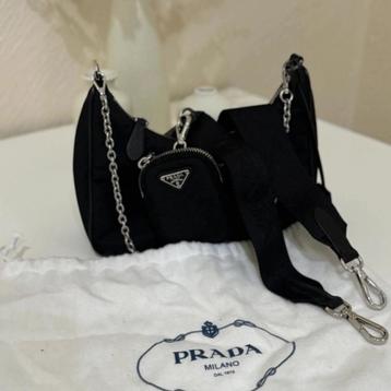 Bolso  Prada Re-Edition 2005 Nylon Bag beschikbaar voor biedingen
