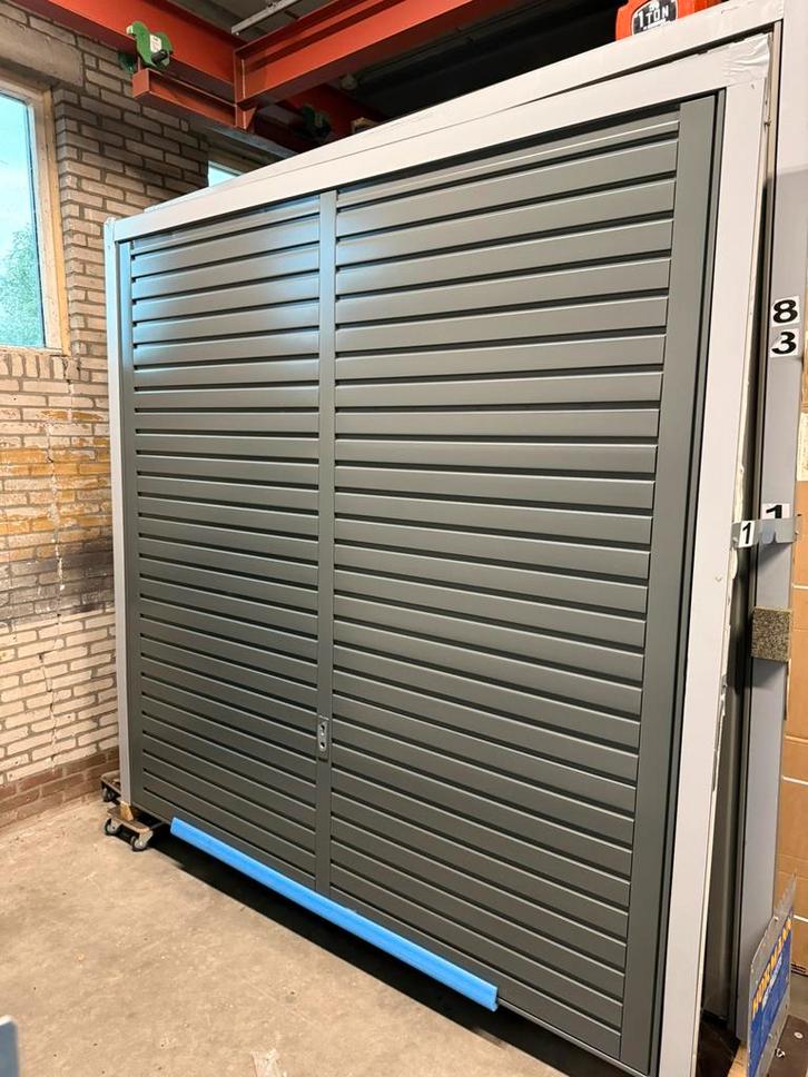 Nieuwe N80 kanteldeur 2375x2375 – Speciale editie RAL7016!, Doe-het-zelf en Verbouw, Deuren en Horren, Zo goed als nieuw, Garagedeur