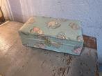 Vintage brocante stoffen doosje sieradendoosje op pootjes, Ophalen of Verzenden