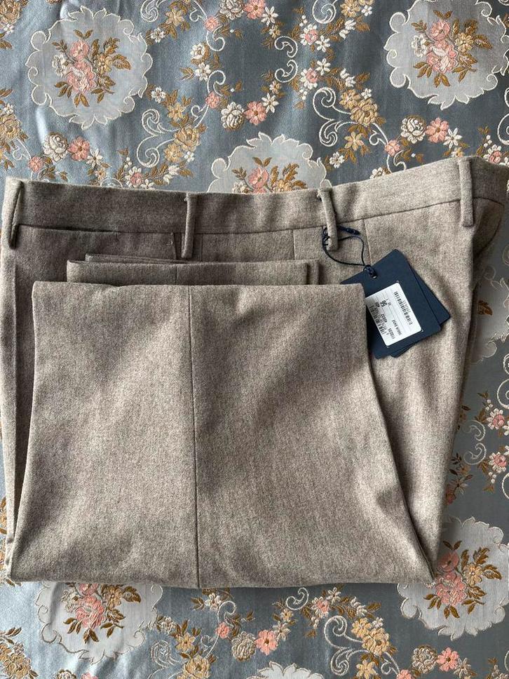 Incotex Trousers 56 - Wool & Cashmere - New, Kleding | Heren, Broeken en Pantalons, Nieuw, Maat 56/58 (XL), Beige, Ophalen of Verzenden