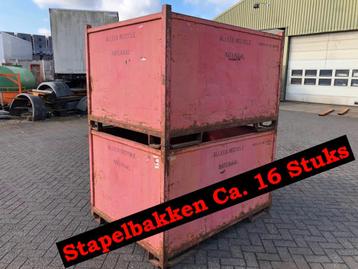 Diversen Stapelbakken - Afmetingen: 150 x 120 x 90 cm, Ca. 1 beschikbaar voor biedingen