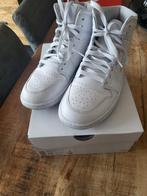 Nike air jordan 1 mid wit maat 42, Kleding | Dames, Schoenen, Nike Air Jordan, Wit, Ophalen of Verzenden, Sneakers of Gympen