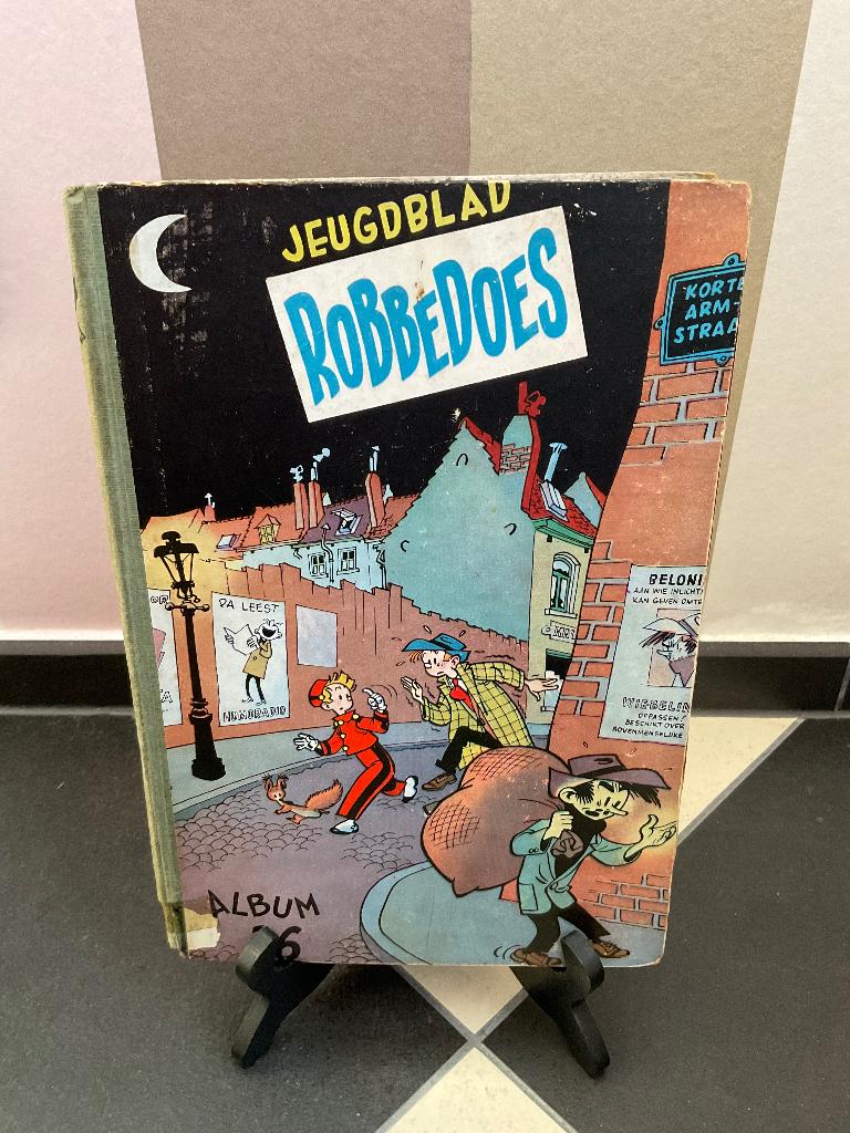 Robbedoes album 36, Eén stripboek, Ophalen of Verzenden, Gelezen