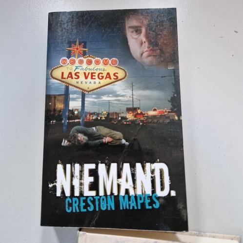 C. Mapes - Niemand, Boeken, Thrillers, Zo goed als nieuw, Nederland, Ophalen of Verzenden