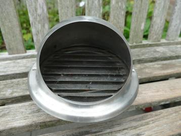 RVS bolrooster, geveldoorvoer. beschikbaar voor biedingen