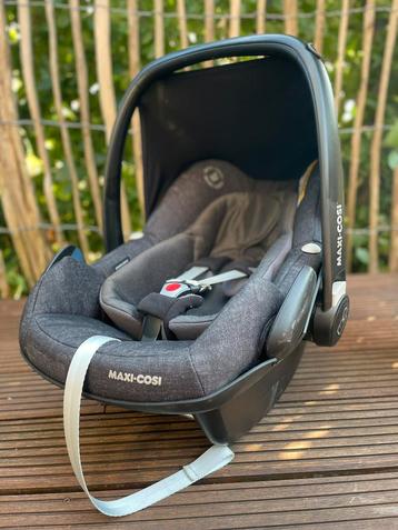 Maxi Cosi pebble plus grey beschikbaar voor biedingen