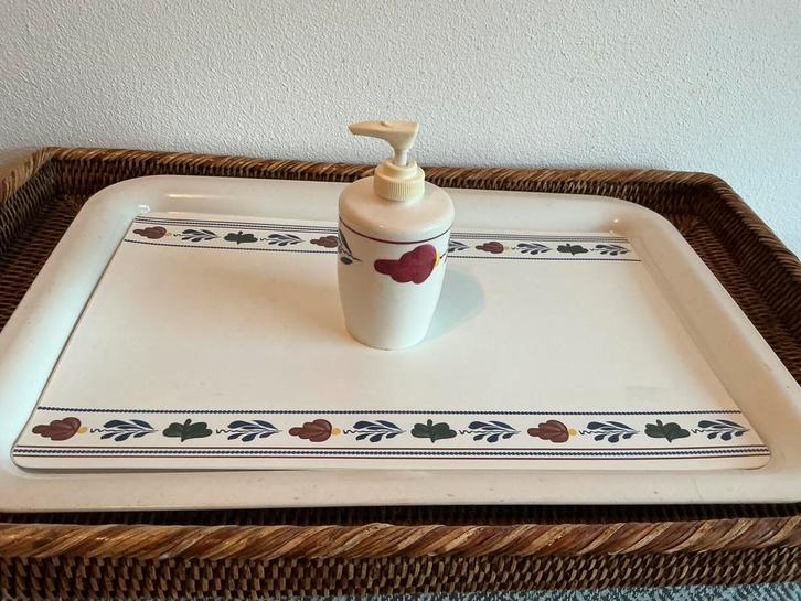 Boerenbont Boch België (Zeeppompje), Antiek en Kunst, Antiek | Servies los, Ophalen of Verzenden