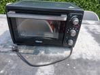 Tristar convection oven 220-240V, Witgoed en Apparatuur, Ovens, Ophalen of Verzenden, Zo goed als nieuw