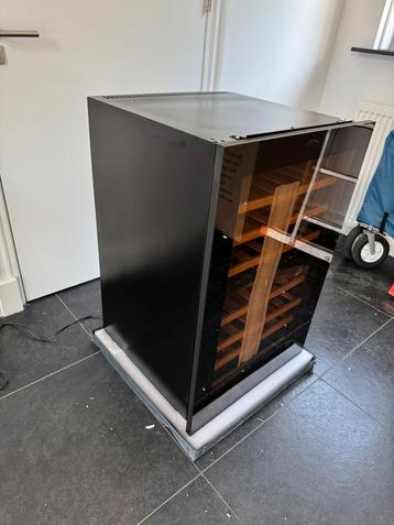 Luzvini inbouw wijnklimaatkast led, uv deur, 46 flessen 1699 beschikbaar voor biedingen