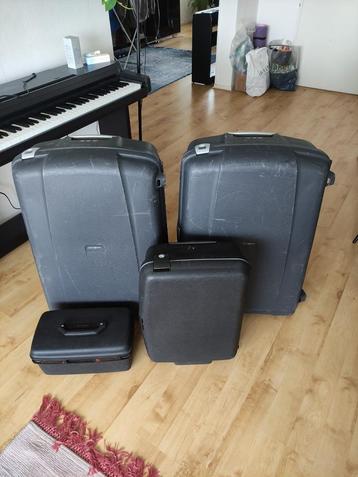 Samsonite Koffer Set – 2 Grote, 1 Cabin, 1 Make-up/Sieradend beschikbaar voor biedingen