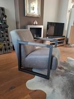Super mooie fauteuil in licht grijze kleur. ZGAN!, Ophalen, Zo goed als nieuw