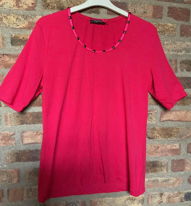 Via Appia! Super mooi shirt knal roze fuchsia, als nieuw 42, Kleding | Dames, T-shirts, Zo goed als nieuw, Maat 42/44 (L), Roze