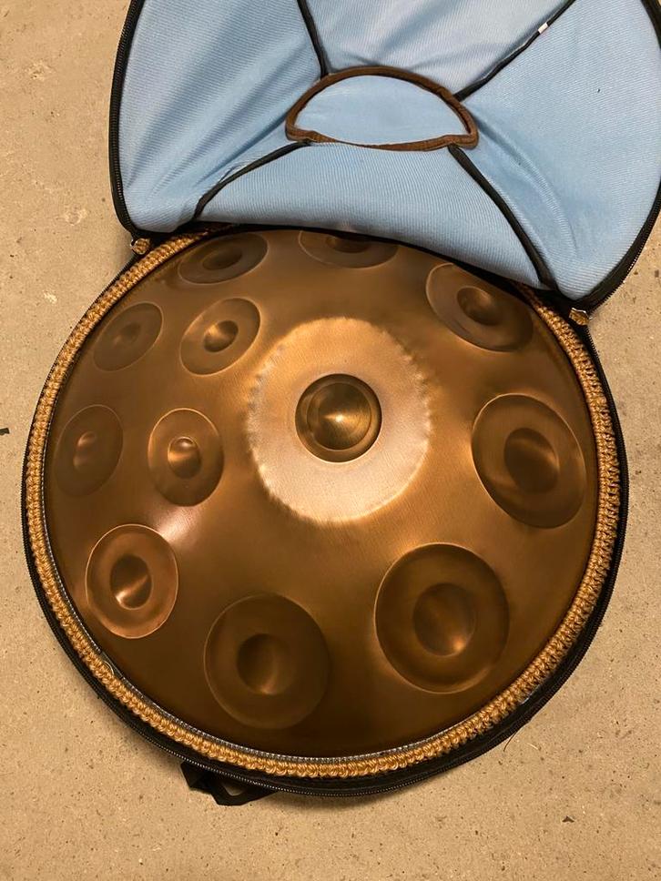 Handpan koper bruin – 432Hz – D mineur (Kurd) – 55,88 cm, Muziek en Instrumenten, Percussie, Nieuw, Melodische percussie, Ophalen of Verzenden