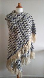 Manos del Uruqua Poncho 225 breed 210 tot aan de punt, Kleding | Dames, Mutsen, Sjaals en Handschoenen, Maat 46/48 (XL) of groter