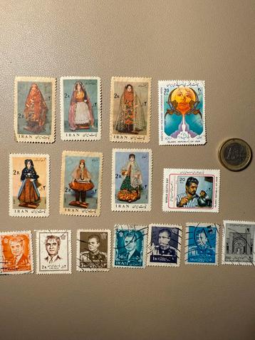 Postzegels Iran - Diverse series beschikbaar voor biedingen