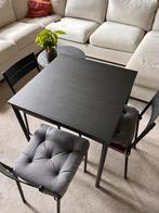 Kleine eettafel zwart met 3 stoelen, Huis en Inrichting, Tafels | Eettafels, Ophalen of Verzenden, Gebruikt, Rechthoekig, 50 tot 100 cm