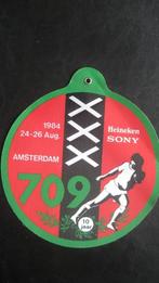 Rond vaantje van Amsterdam toernooi 709 in 1984 met Ajax, Verzamelen, Sportartikelen en Voetbal, Vaantje of Sjaal, Ophalen of Verzenden