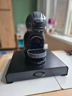 Dolce Gusto Nescafé met cupholder in goede staat, Ophalen of Verzenden, Zo goed als nieuw, Koffiemachine