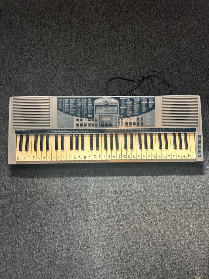 Bontempi keyboard, Muziek en Instrumenten, Keyboards, Zo goed als nieuw, 61 toetsen, Overige merken, Ophalen of Verzenden