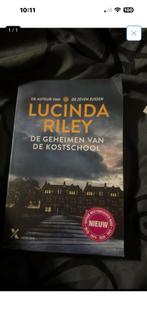 Lucinda riley de geheimen van de kostschool, Ophalen, Zo goed als nieuw