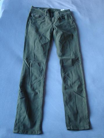 Lange groene jeans van PEPE JEANS. Jeansmaat 27 lengte 30. beschikbaar voor biedingen