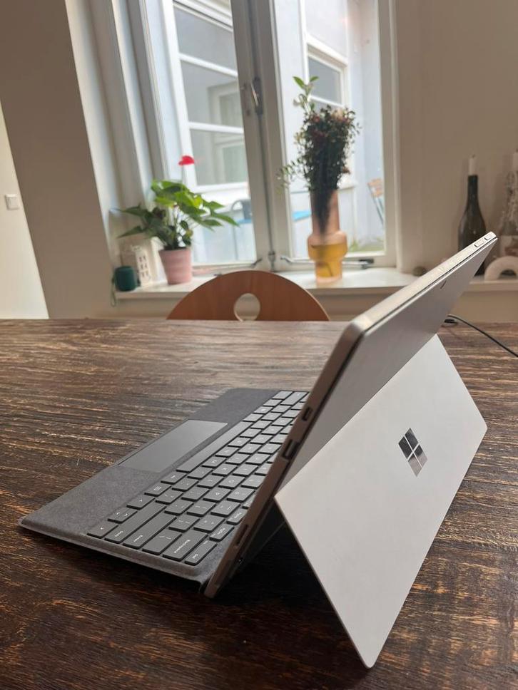 Microsoft Surcae Pro 7 - i3, 4GB RAM, 128GB, Grey, Computers en Software, Windows Tablets, Gebruikt, 12 inch, Ophalen of Verzenden