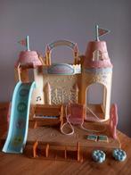 Sylvanian families crèche compleet/schooltje, Kinderen en Baby's, Speelgoed | Poppenhuizen, Ophalen of Verzenden, Zo goed als nieuw