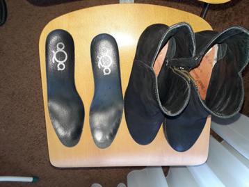 aQa zwart suede laarsjes, maat 39 beschikbaar voor biedingen