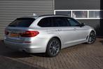 BMW 5-serie Touring 520d xDrive High Executive Edition LED /, Auto's, BMW, Automaat, Stof, Zwart, Diesel