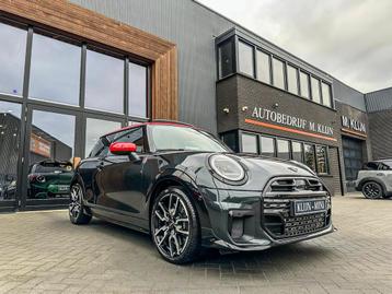 Mini Mini 2.0 Cooper S John Cooper Works XL F1 Aut 204pk/Pan beschikbaar voor biedingen